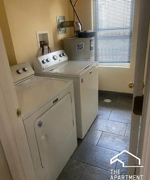 2410 N Tripp Ave #1 — Photo 9