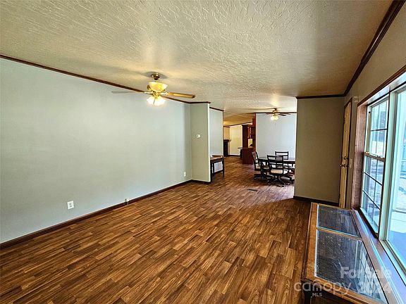 4th image of 2136 Pa Jolly Ln