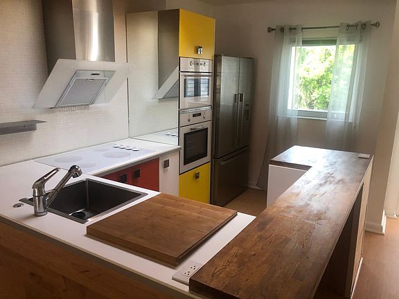 4th image of 534 4th Ave S APT 2E