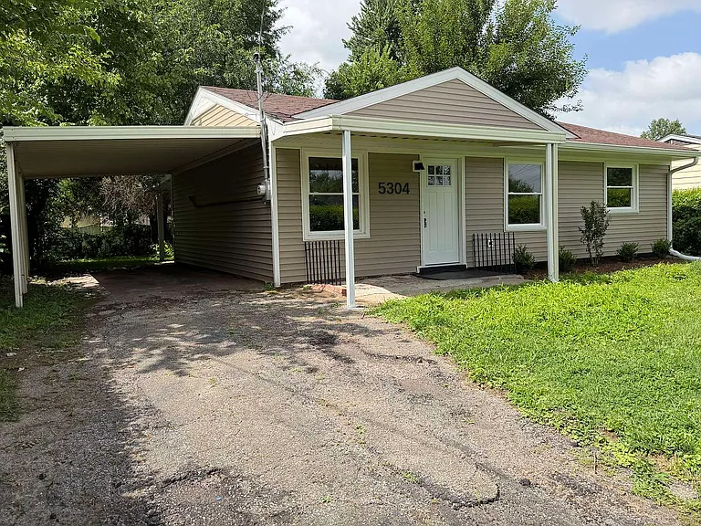 5304 Cedrus Cir — Photo 14