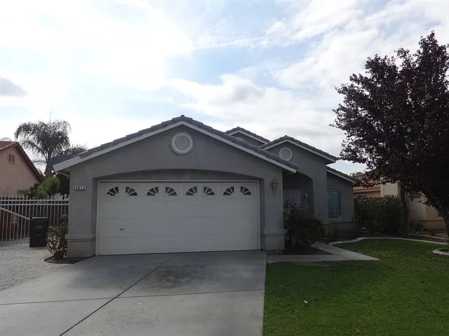 2813 Tar Springs Ave photo 1