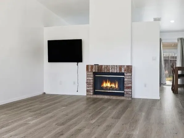 1117 Whittle Ct, Modesto, CA 95351