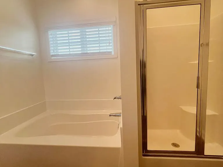 2131 Stafford Dr — Photo 19