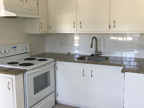 2nd image of 612 O St APT 21