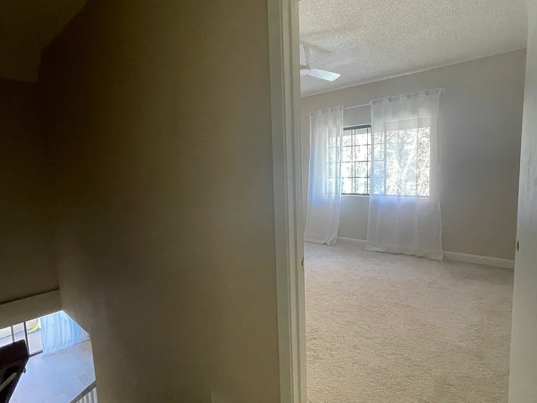 1886 Huxley Ct — Photo 9