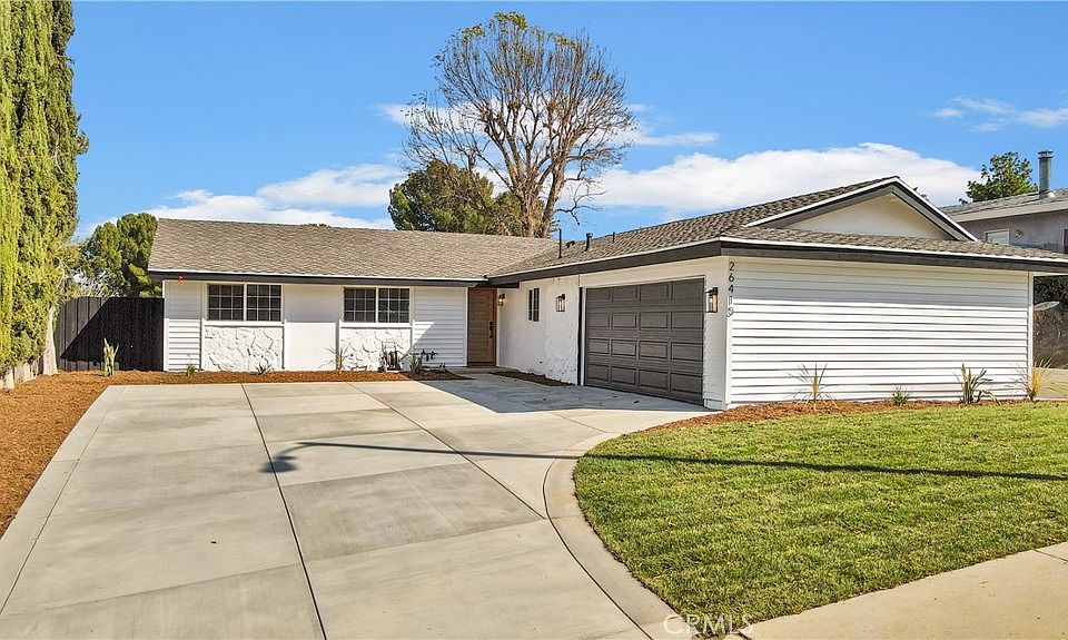 1st image of 26410 Gimlet Dr