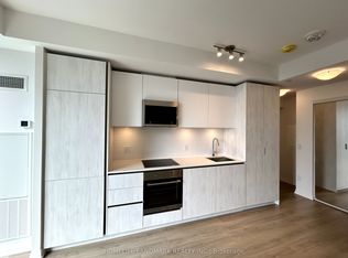 8 Widmer St #4001, Toronto, ON M5V 0W6