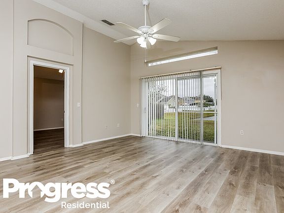 3rd image of 13218 Ashington Pointe Dr