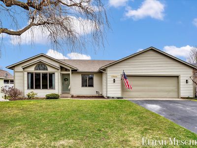 7024 Camelback Dr NE, Rockford, MI, 49341