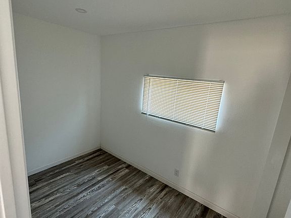 4th image of 3128 E 1st St #2
