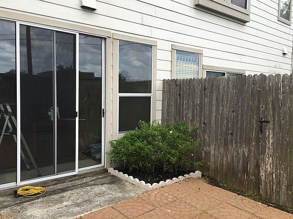 4th image of 13170 Lawsons Creek Ln