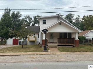 715 Illinois St, Warsaw, MO 65355
