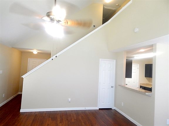 3rd image of 2506 Bammelwood Dr
