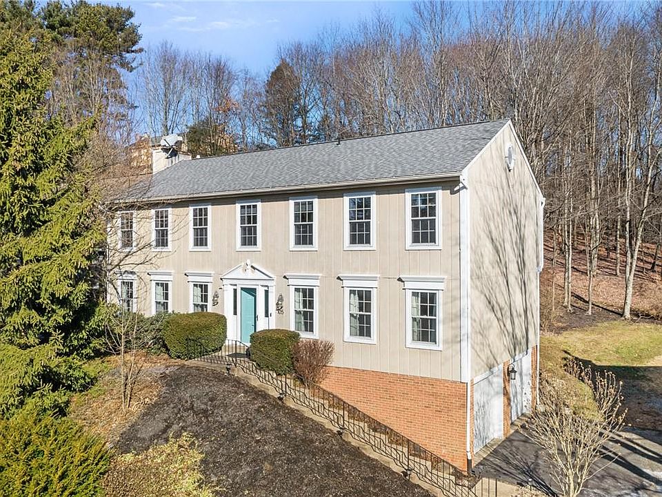 1st image of 105 Valley Forge Dr
