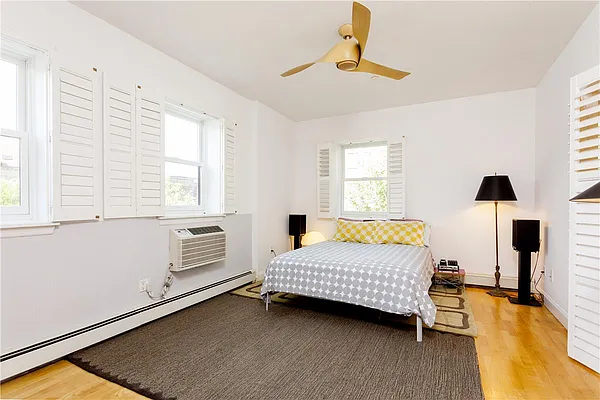 Sold by Engel & Völkers New York Real Estate | media 16