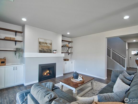 4th image of 16628 8th Avenue Ct E #3
