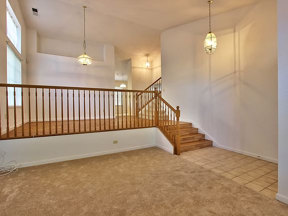 5th image of 106 Hopfield Dr