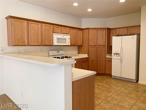 5th image of 8977 Lily Touchstone Ct