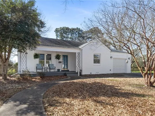 3001 Woodrow St, Portsmouth, VA 23707