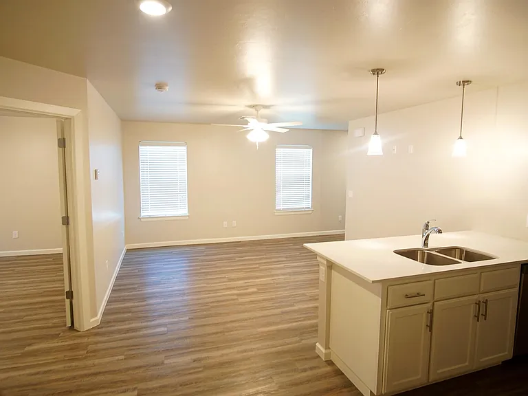 12011 Rhya Ln — Photo 5