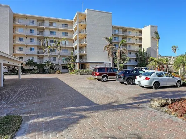 4825 Gulf Of Mexico Dr Unit 303, Longboat Key, FL 34228