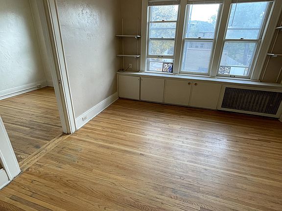 2nd image of 119 13th St N APT 6