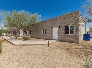 2415 N Columbus Blvd, Tucson, AZ 85712