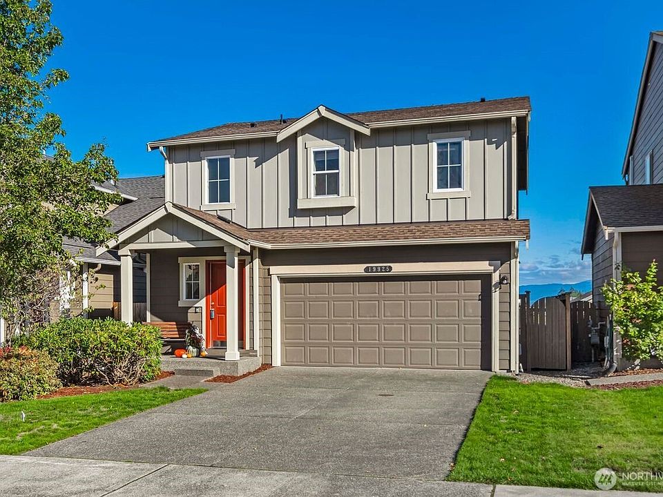 1st image of 19925 18th Ave Ct E