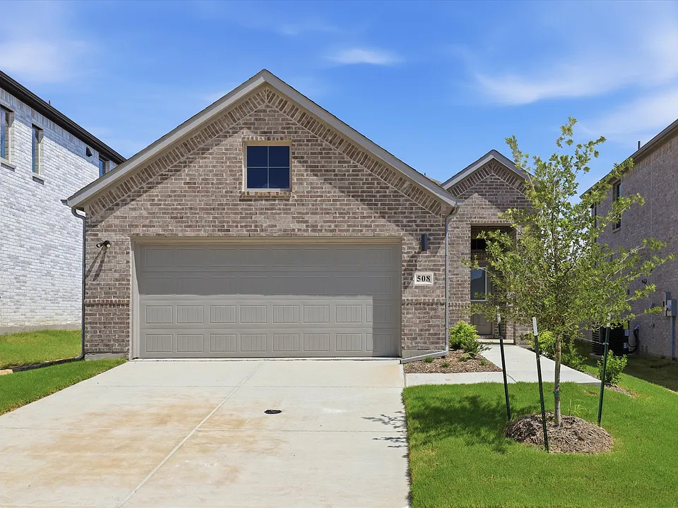 508 Green Grass Dr