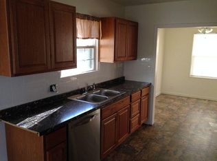 816 N Conyer St, Visalia, CA 93291