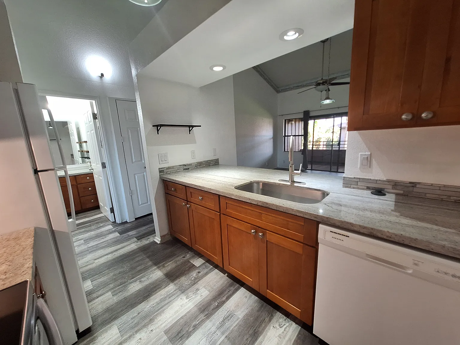 1 bed, 679 sqft, $2,700 — Photo 2
