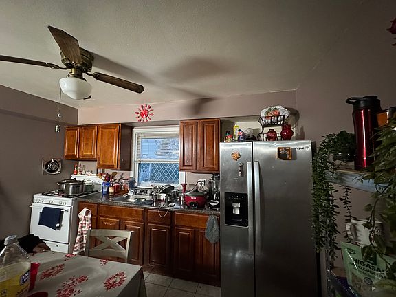 3rd image of 33 Eunice Pl #1