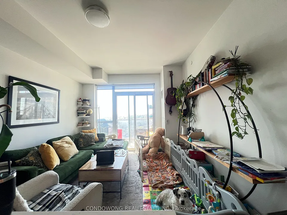 501 Saint Clair Ave W #1108