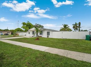 20181 NW 14th Pl, Miami Gardens, FL 33169