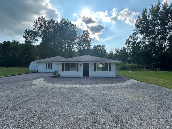 1415 S Oak St, Warsaw, IN 46580