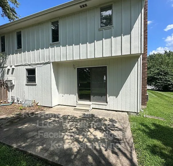 3870 SW Harbor Dr — Photo 35