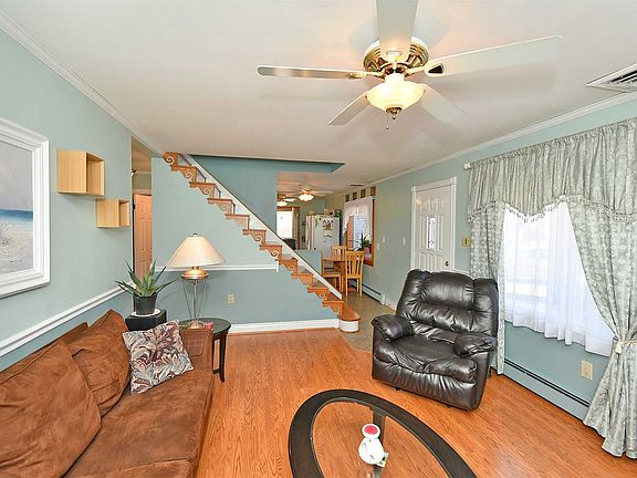4th image of 113 Cotton Ln