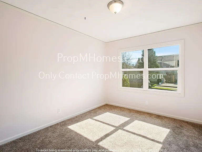 5127 SE Tibbetts St — Photo 14