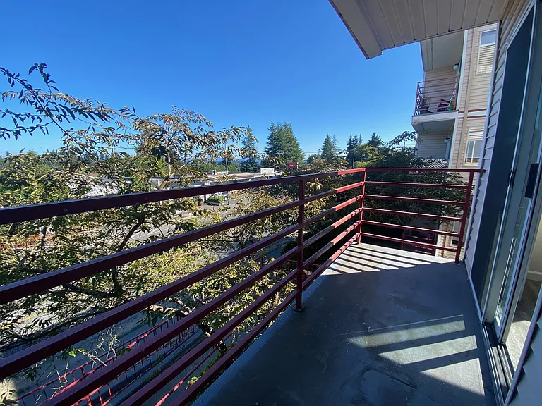 7017 35th Ave NE #204 — Photo 6