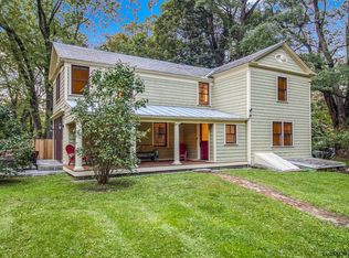 76 Locust Grove Rd, Saratoga Springs, NY 12866