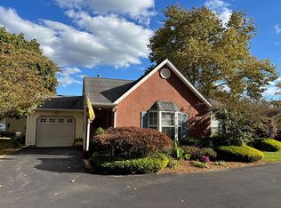 9 Morden Close, Freehold, NJ 07728