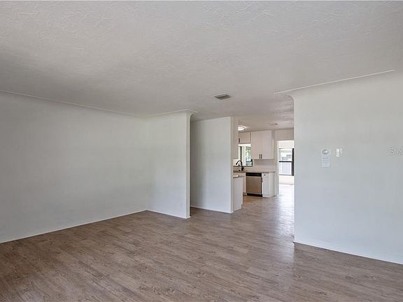 3rd image of 6436 41st Ave N