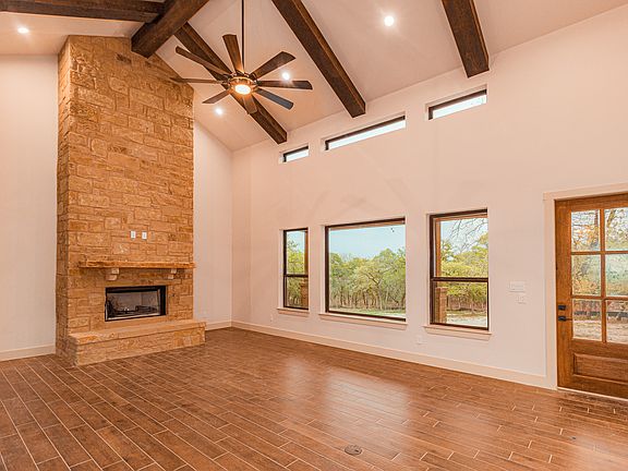 7th image of this home