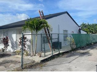 4537 NW 185th St, Miami Gardens, FL 33055
