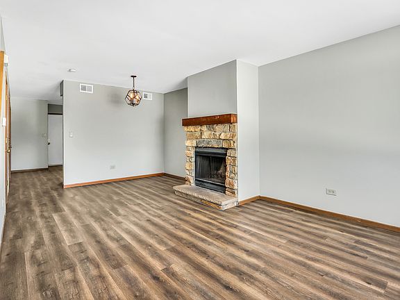 3rd image of 34288 N Birch Ln Unit D