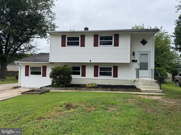 931 Boggs Dr, Dover, DE 19901