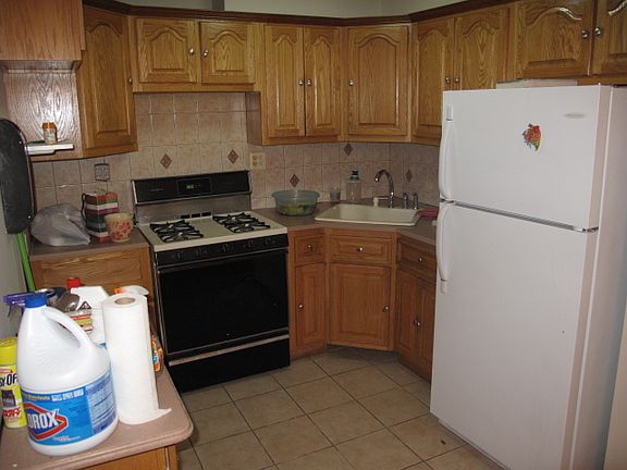 4th image of 5742 Penrod St