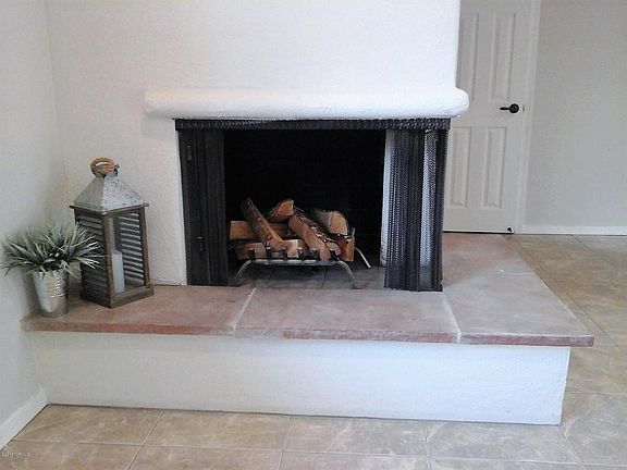 5th image of 9425 E El Cajon Dr