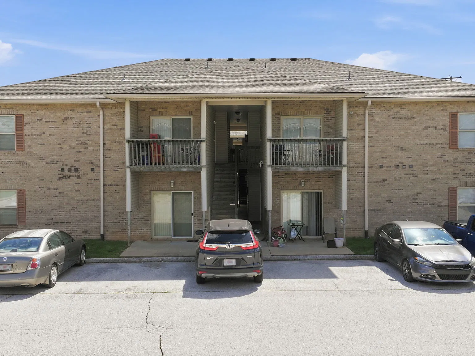 Southfork Terrace Apartments — Photo 4