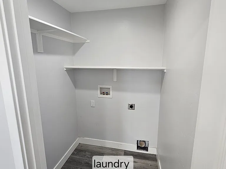 1123 S Central Ave #3 — Photo 1